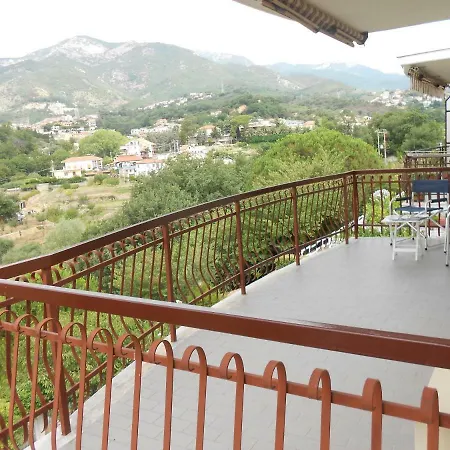 Casa Emilia דירה *